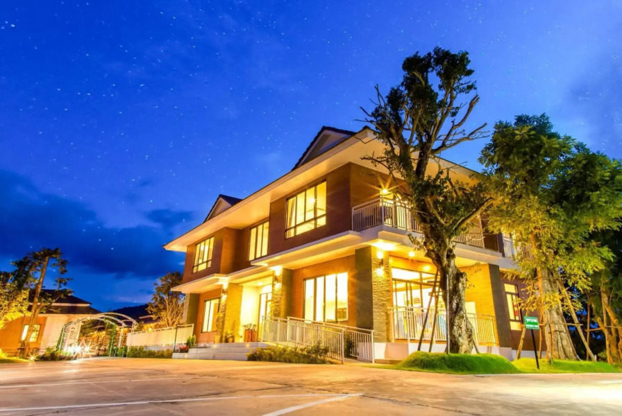 Phuruakeeree Resort (SHA Extra Plus)