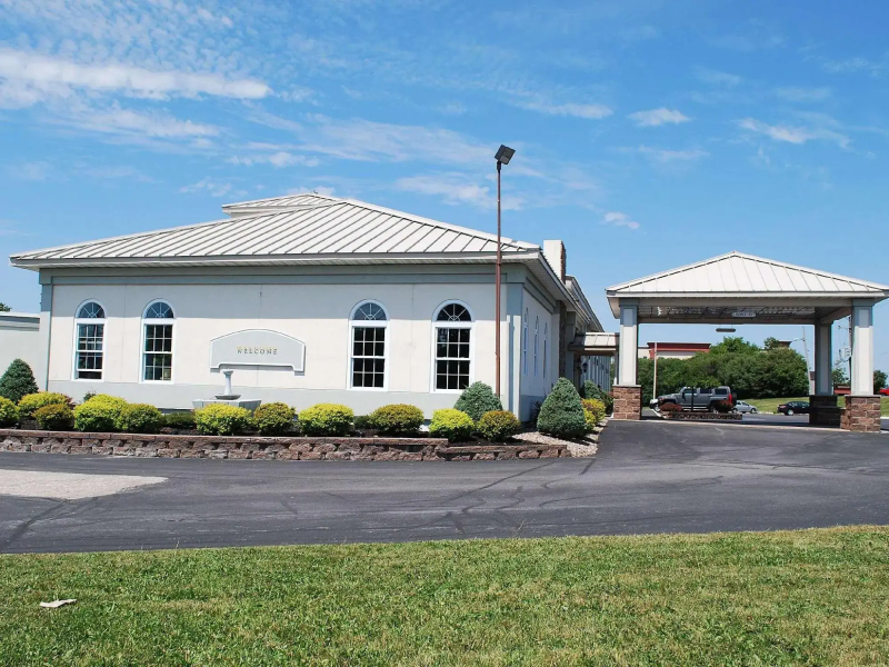 Americas Best Value Inn Watertown