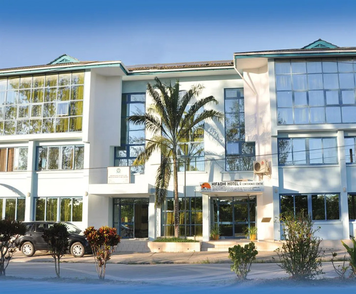 Hifadhi Hotel