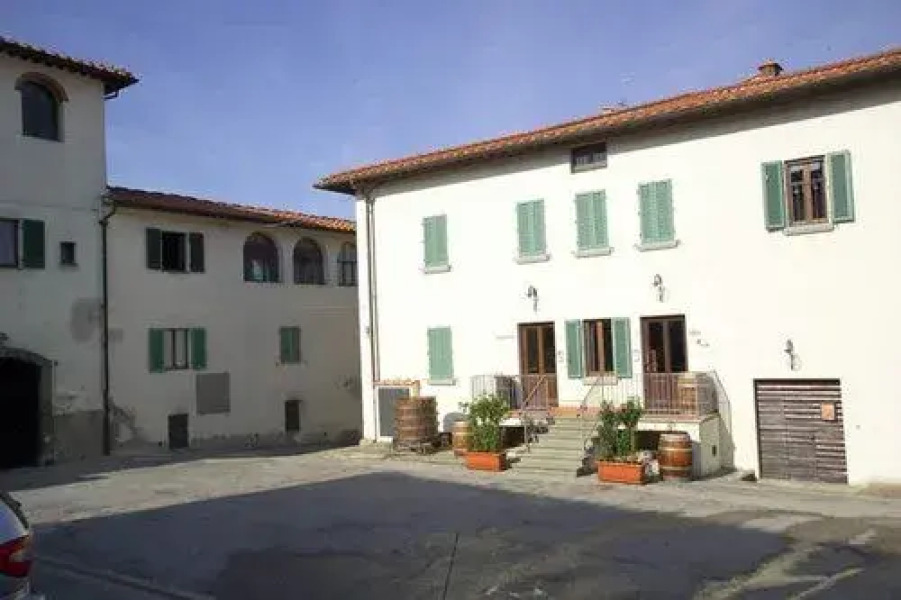 Fattoria Loppiano & Agriroom Regina Mundi