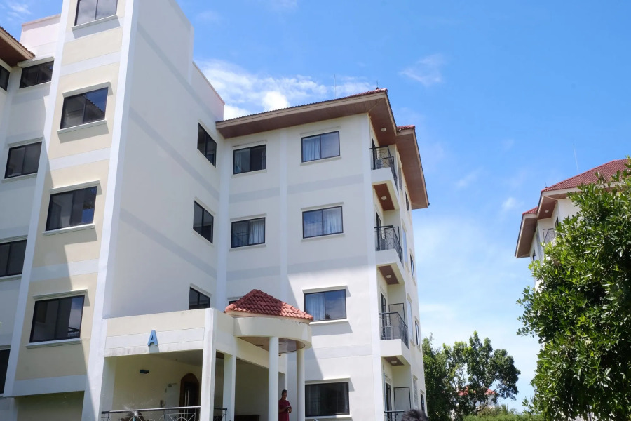 Seastar Hotel And Service Apartment