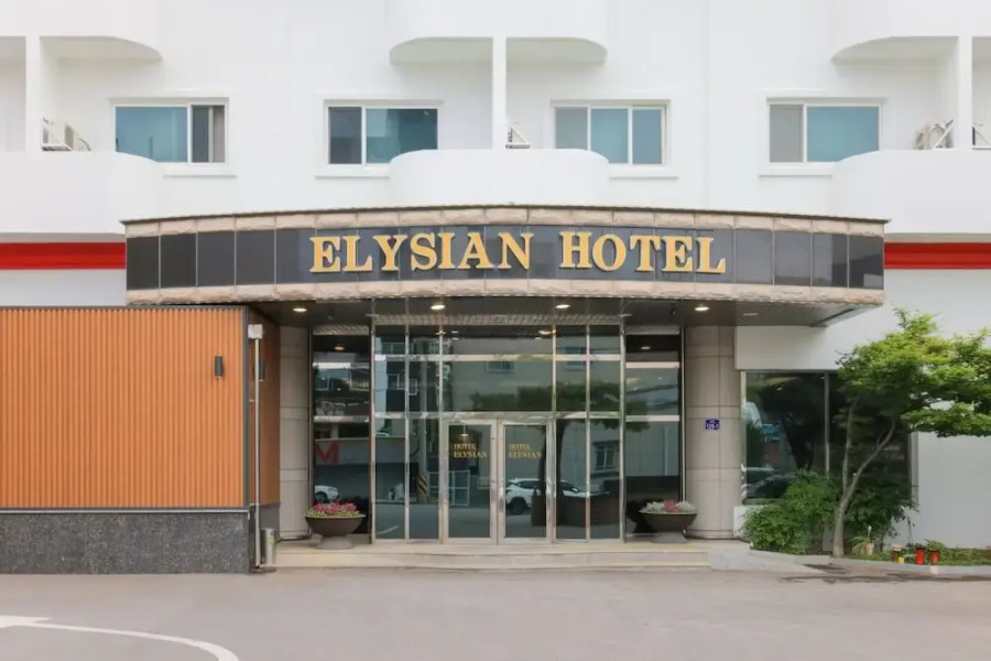 Elysian Hotel