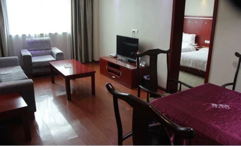 Red River Valley Qin Long Holiday Resort