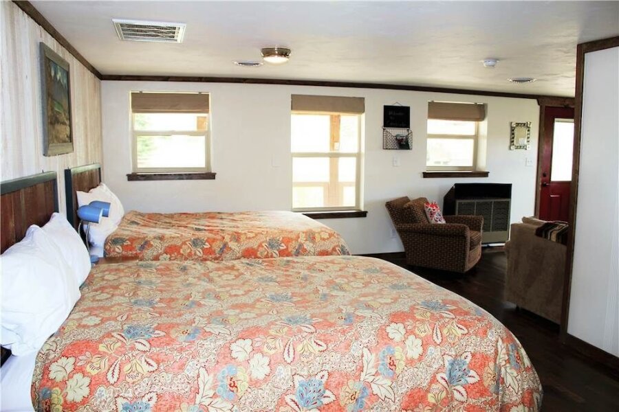 Pack Creek Creekside West by RedAwning