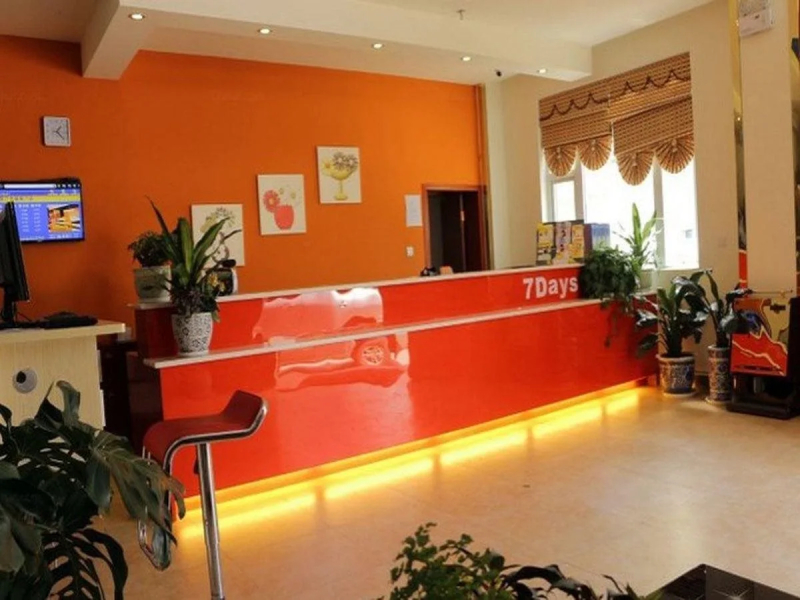 7 Days Inn