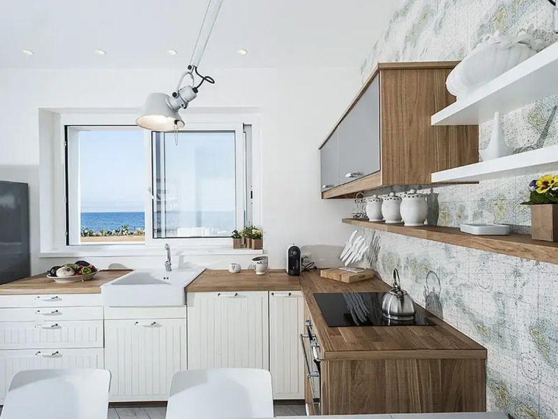 Villa with Private Swimming Pool & Hot Tub near Sea, Modica