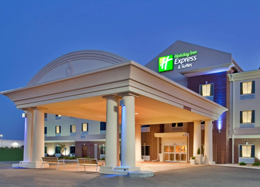 Holiday Inn Express & Suites Sedalia by IHG