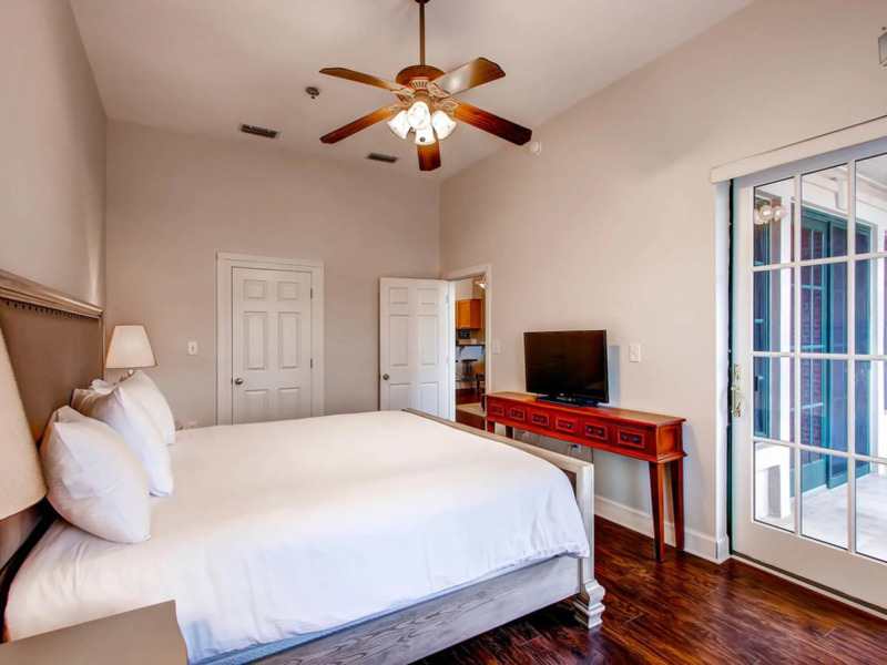 The Newcastle by RedAwning