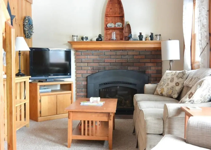 Lake Winnipesaukee - Waterfront - 348