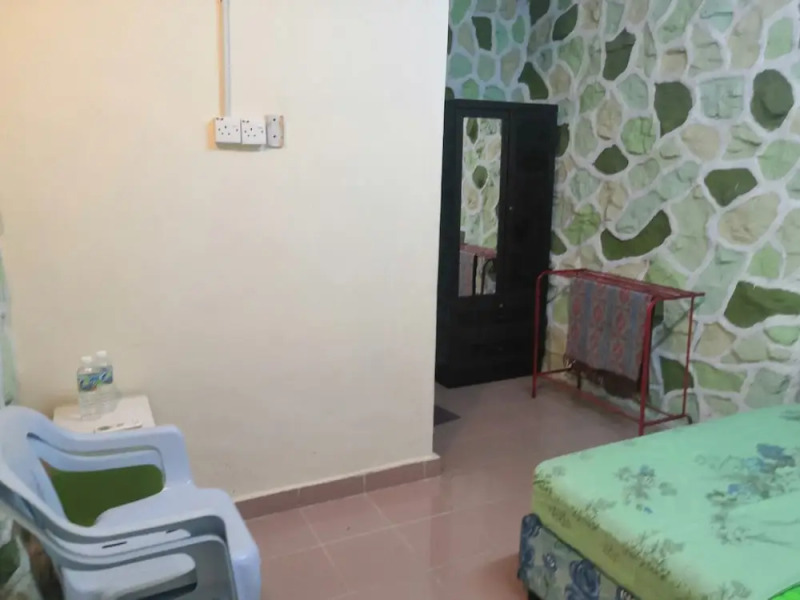 OYO 90272 Alang Bonda Chalet