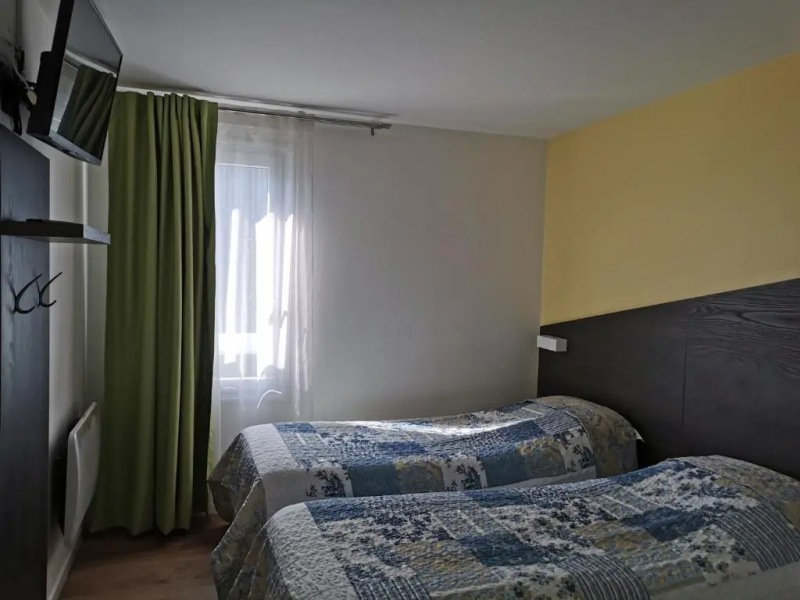 Fasthotel Paris Ouest Bouafle