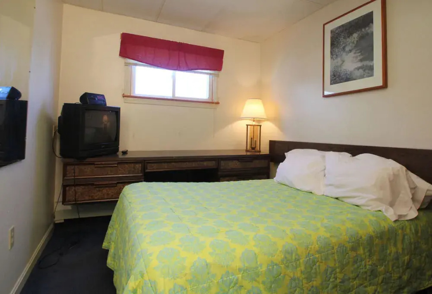 Normandie Oceanfront Motor Inn