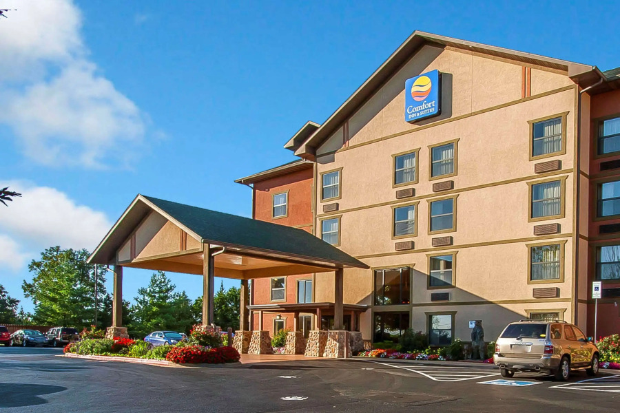 Comfort Inn & Suites Branson Meadows