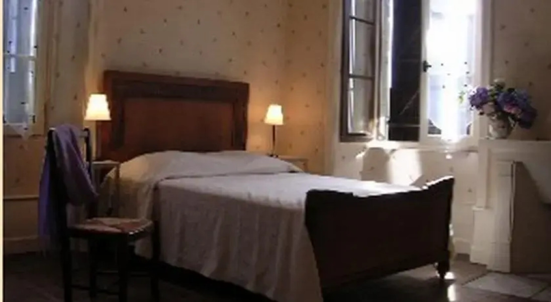 Chambres dHôtes - La Lupronne