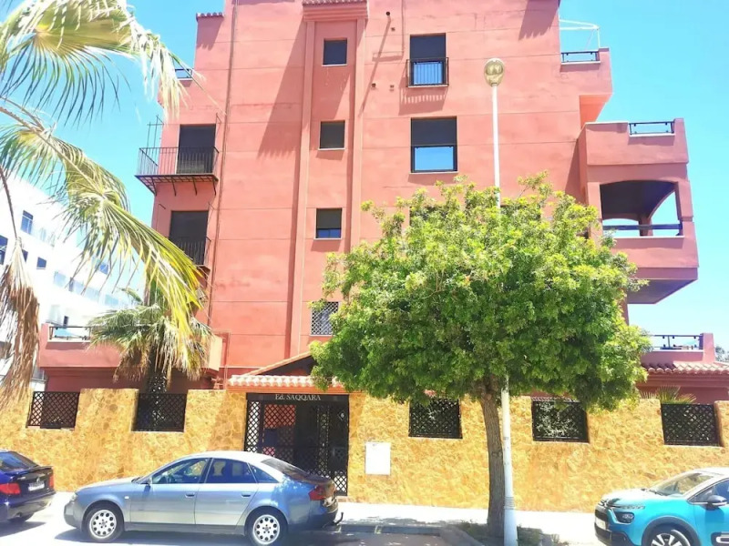 Spacious Apartment With 2 Terraces