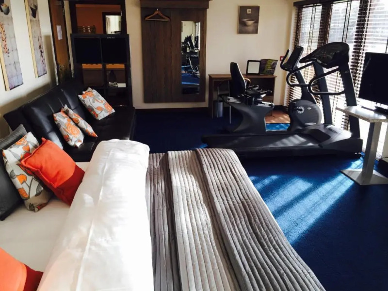 The Lodge on the Loch