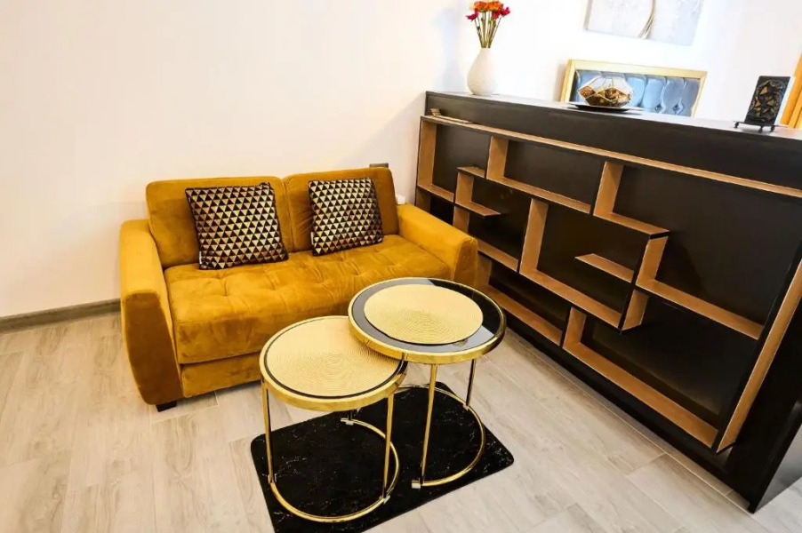 Color Studios in Nord10 - Pool & playground