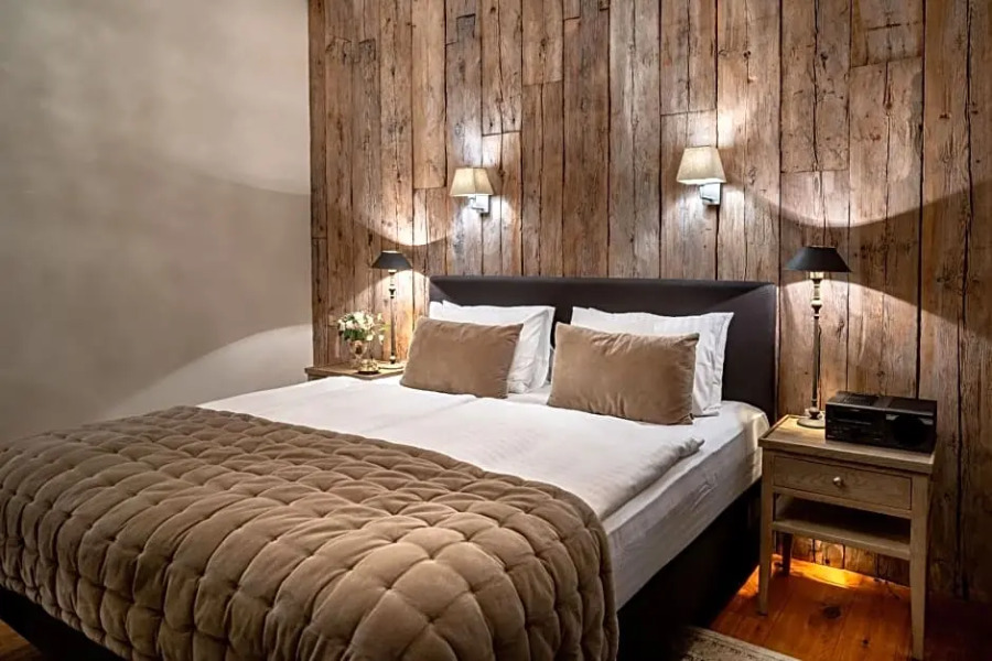 Frost Boutique Hotel