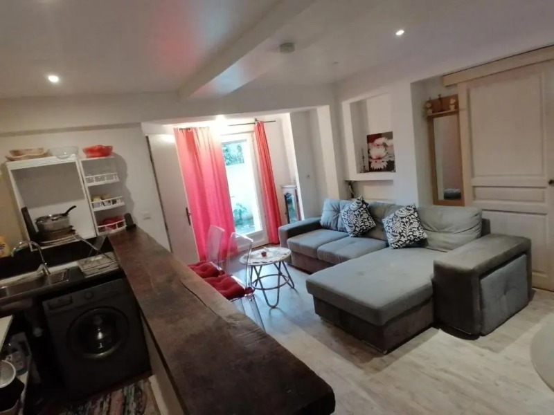 Charmant appartement indépendant, 5 mn de Rouen, avec terrasse.