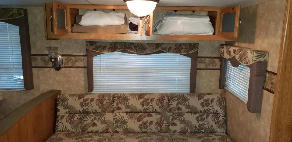 Tiny House RV, Kayak