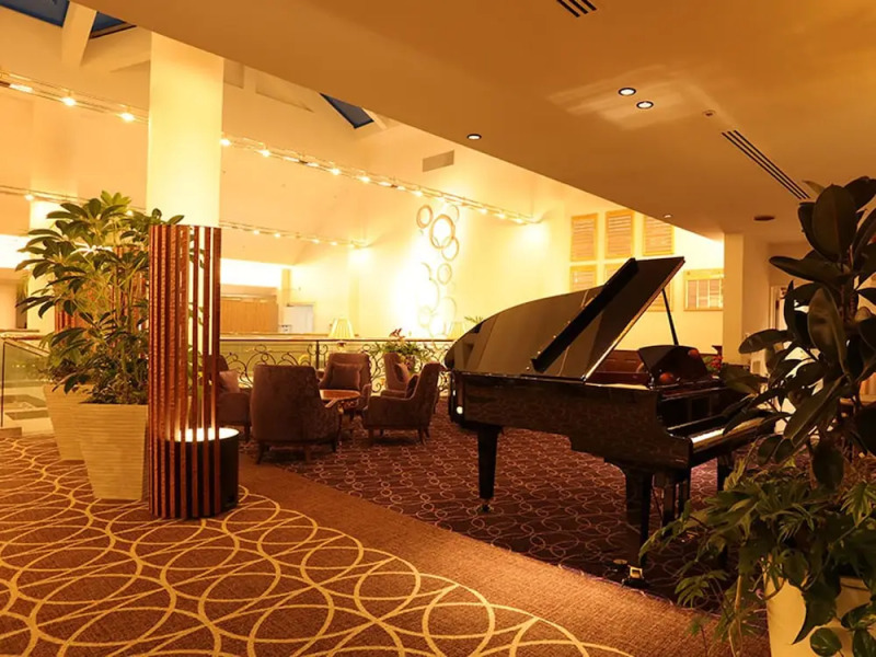 Sunhills Hotel