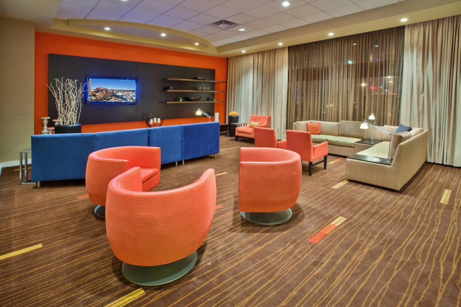 Courtyard by Marriott Edmonton Downtown