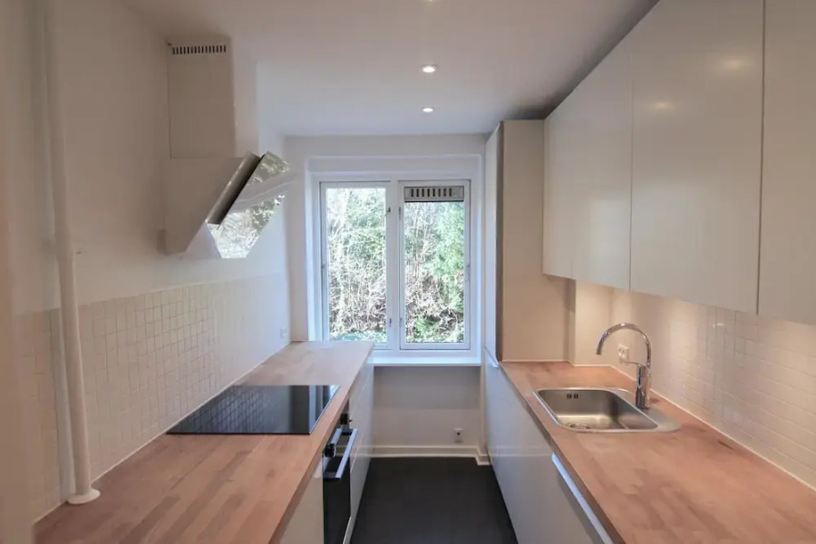 Great 2-bed w Balcony in Charlottenlund