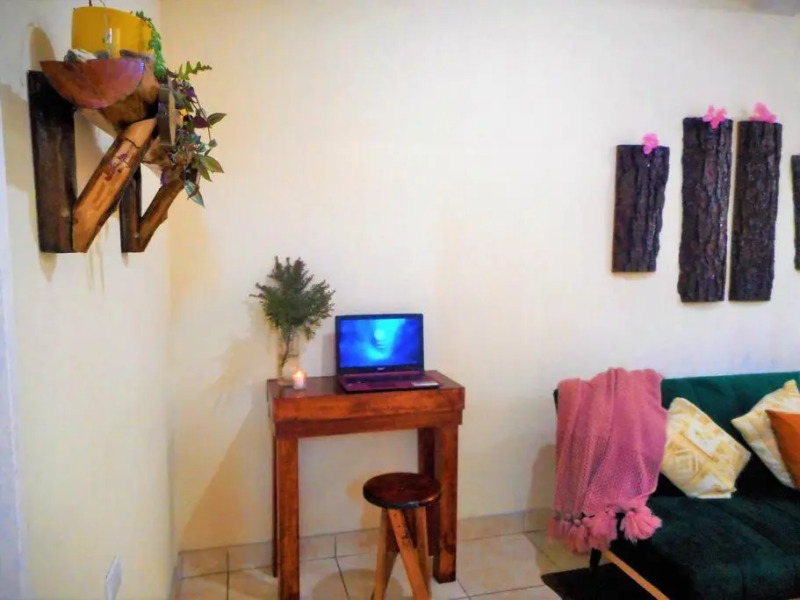 COMFY. Full internet, kitchen, washer and dryer, Netflix