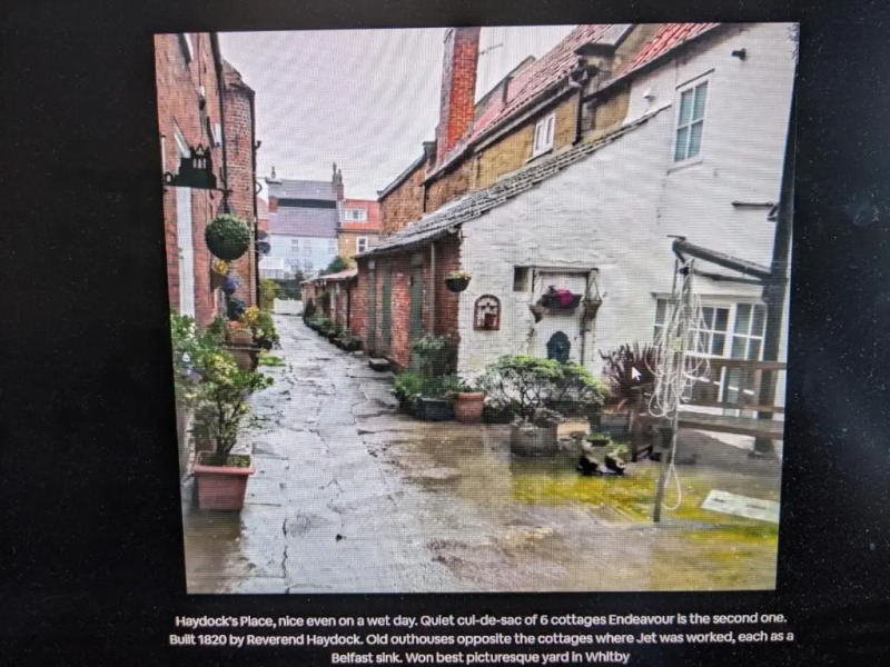 Endeavour Cottage Whitby sleeps 6