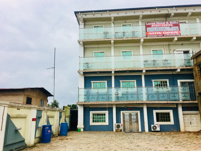 OmoLucas Hotel & Suites