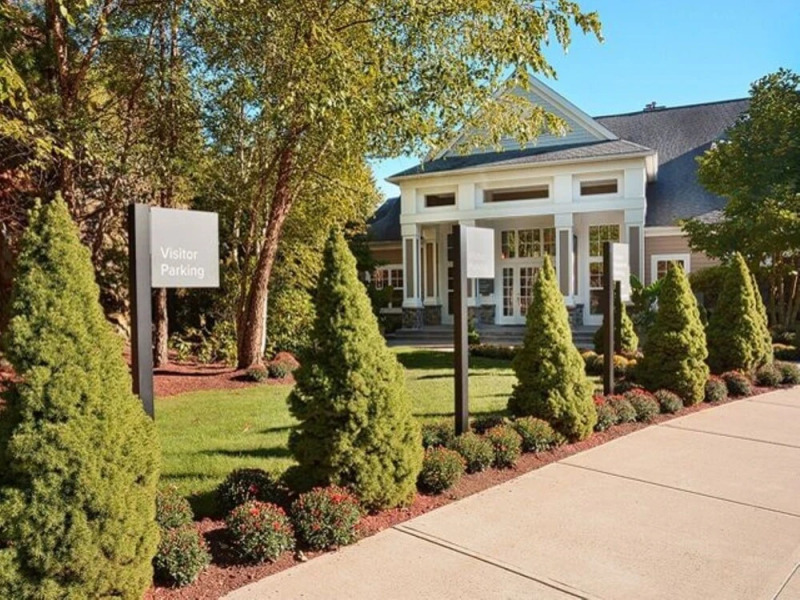 Global Luxury Suites at Waltham