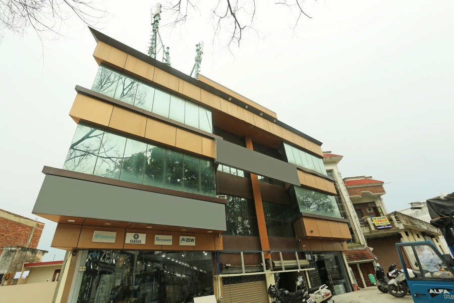 OYO 17185 Hotel Satyam Swagat