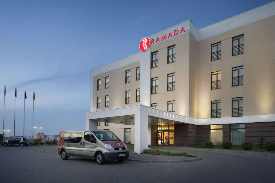 Отель Ramada by Wyndham Львов