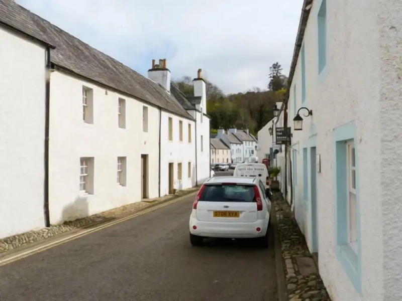 6B Catherdral Street