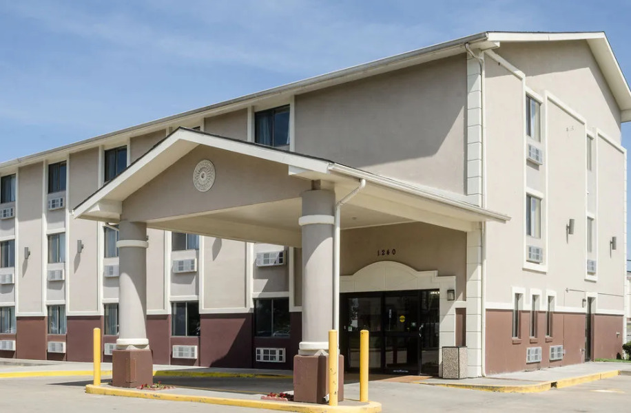 Quality Inn I-70 at Wanamaker