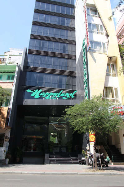 Happyland Hotel