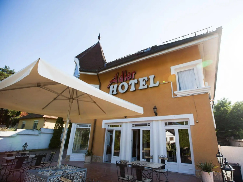 Adler Hotel