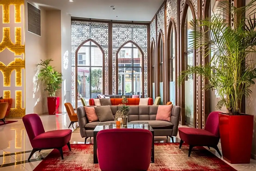 Ramada Olivie Nazareth