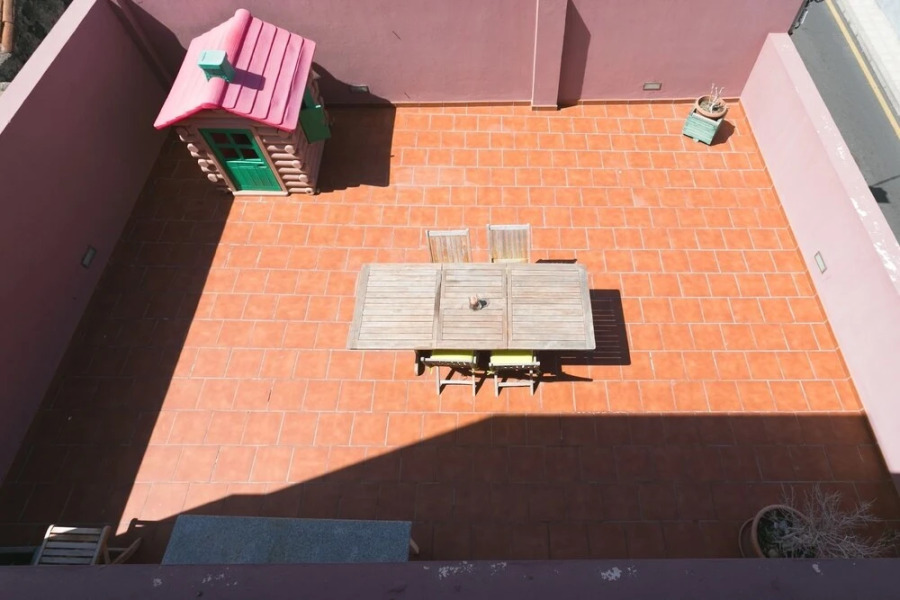 Live Las Aguas House