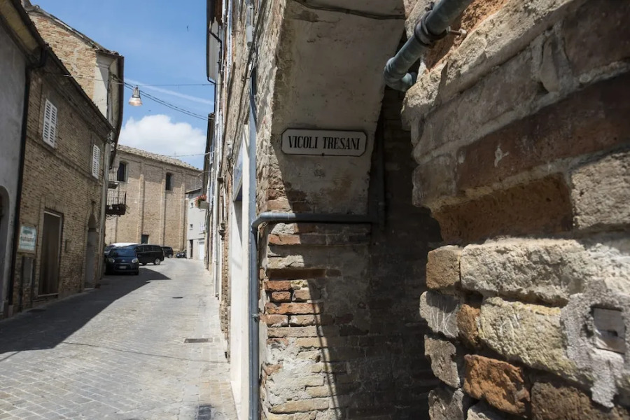 The House of Fascia Villa