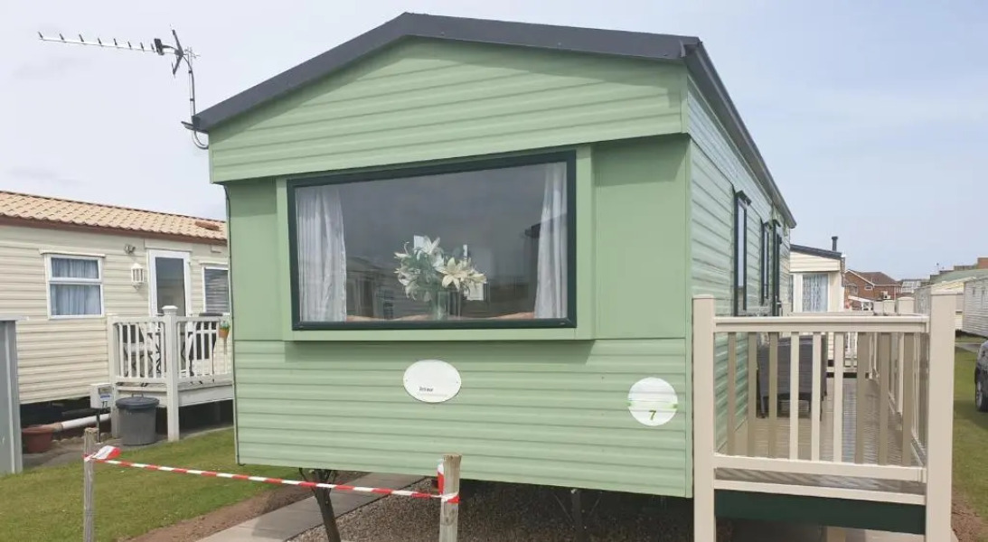 4 BERTH CARAVAN SILVER BEACH INGOLDMELLS number 90