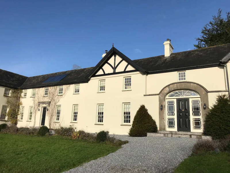 Warrensgrove Estate