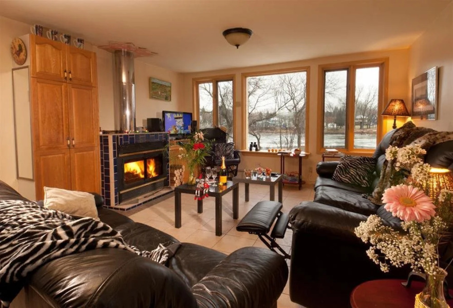 Scott Chalet Spa sur Rivière