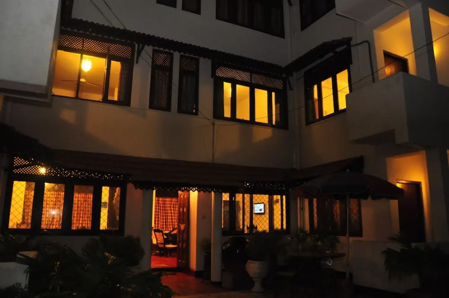 Blue Seas Tourist Guest House