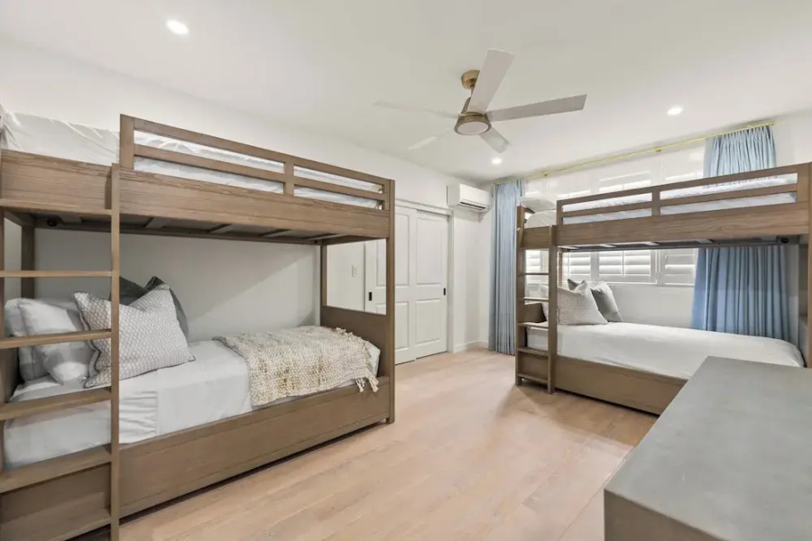 Palione Papalani by Avantstay New $1.5m Remodel Steps From Kailua Beach w/ Private Pool & Hot Tub