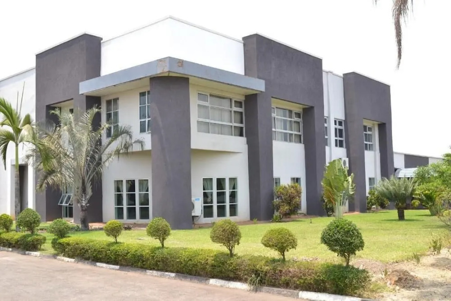 Moba Hotel & Convention Centre