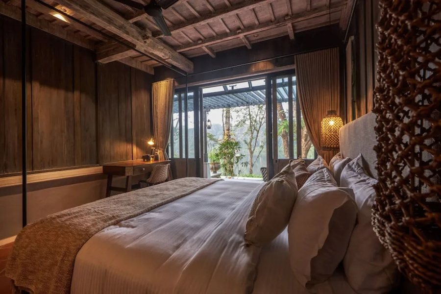 Periyar River lodge