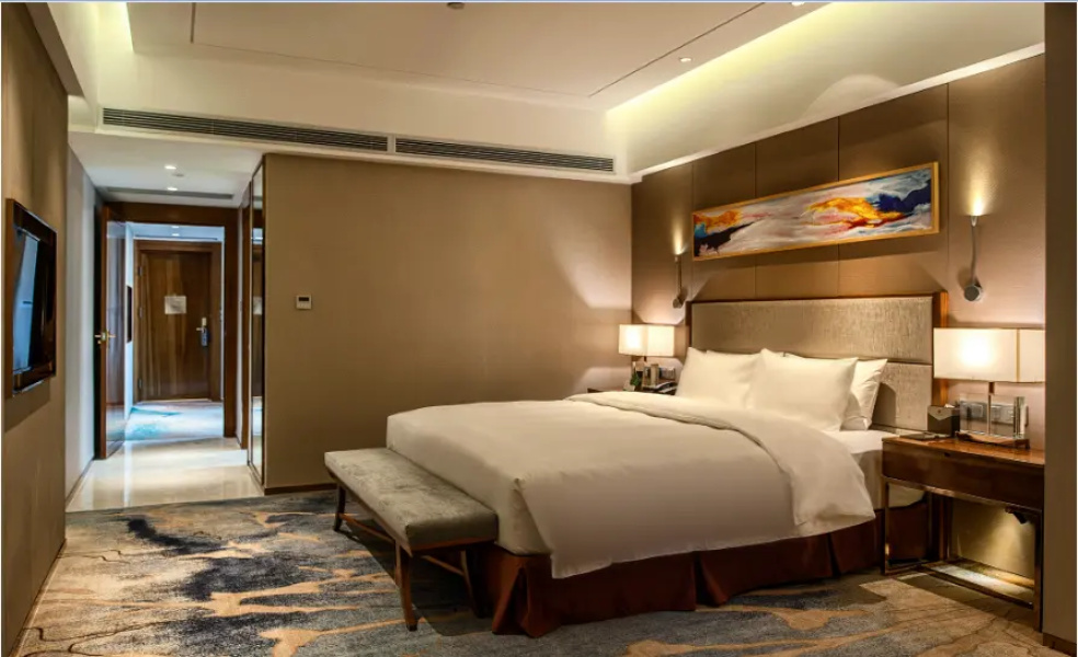 Poerson International Hotel