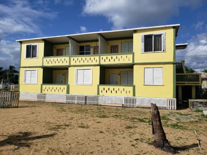 Pal's on the beach - A Gold Standard Hotel