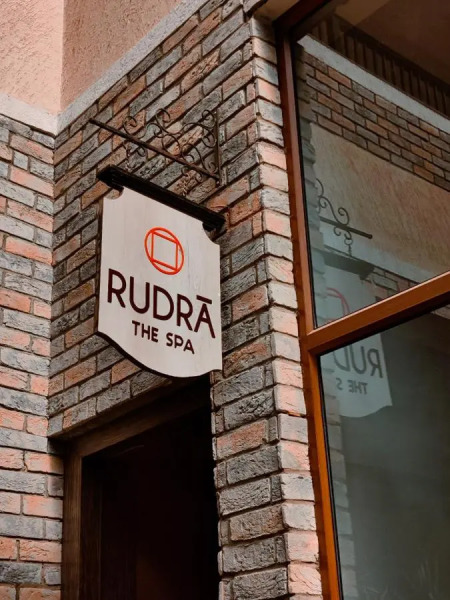 The Summer House, Pachmarhi - AM Hotel Kollection